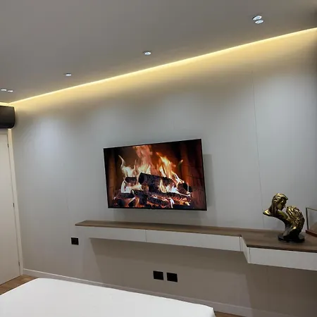 Daire 8th Floor Luxury 3 *